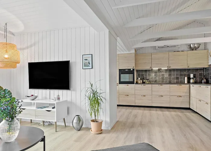 Hejsager Strandby Iv *